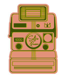 Selfie Queen - Retro Camera Design