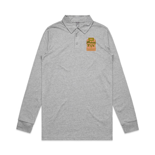 Selfie Queen - Retro Camera Thumbnail