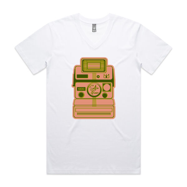 Selfie Queen - Retro Camera Thumbnail